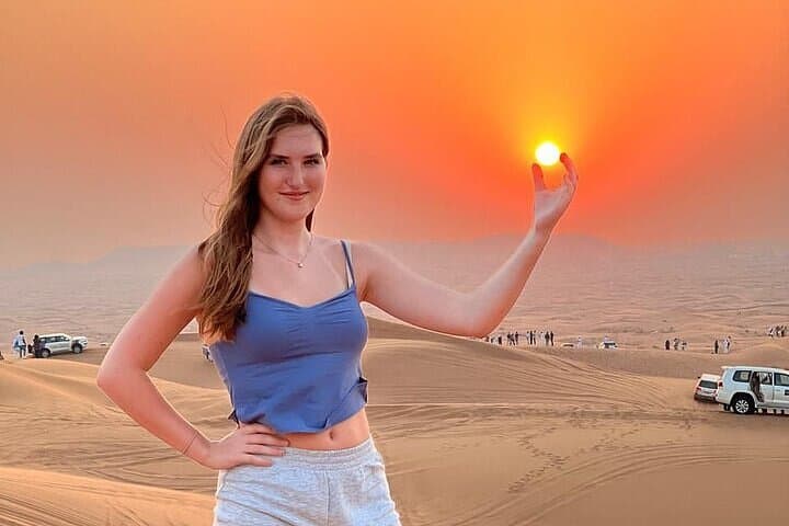 Evening Dubai Desert Safari: Sunset Dune Drive, BBQ & Live Dance Shows