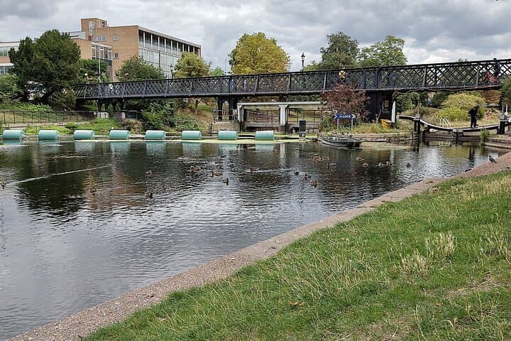 almost-complete-history-walking-tour-old-town-cambridge photo 5