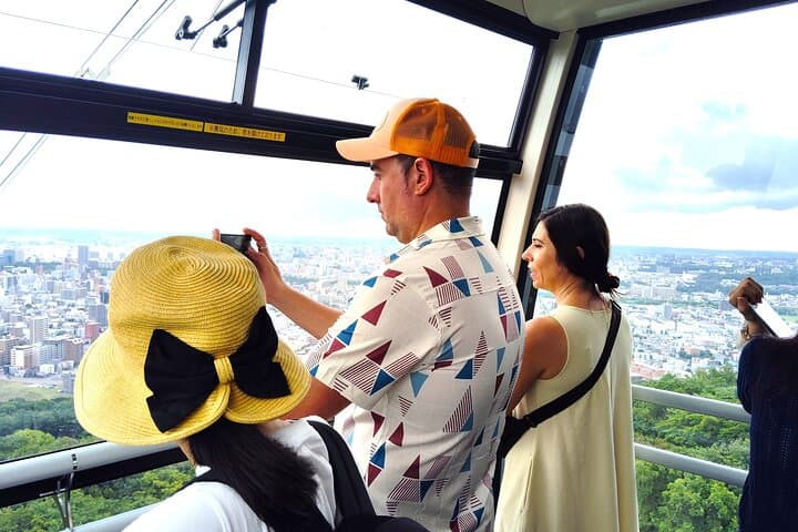 Mt. Moiwa Ropeway: Sapporo’s Million-Dollar View — Day & Night Guide