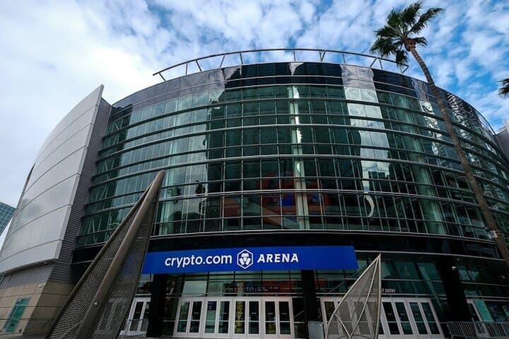 Live Lakers Game at Crypto.com Arena — Tickets, Tips & What to Expect photo 3