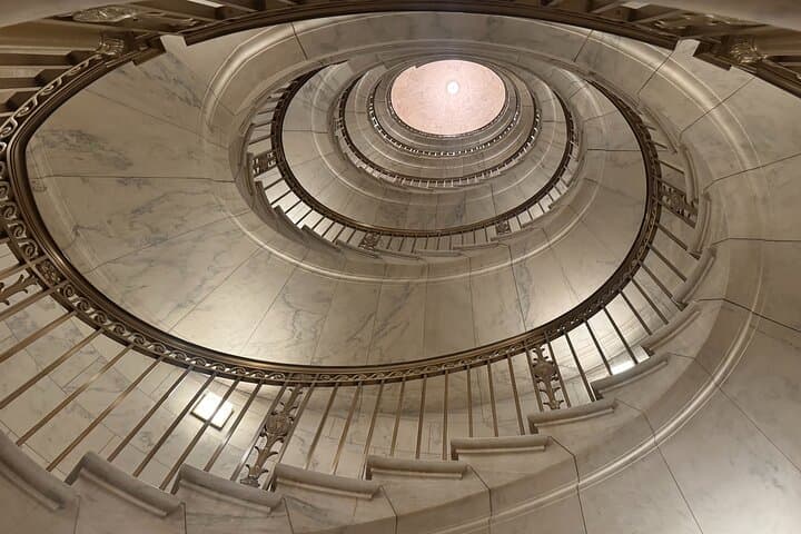 Inside Washington: Small-Group US Capitol & Supreme Court Walking Tour photo 5