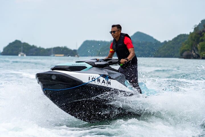 Langkawi Jet Ski Tour to Dataran Lang & Pulau Tuba photo 2