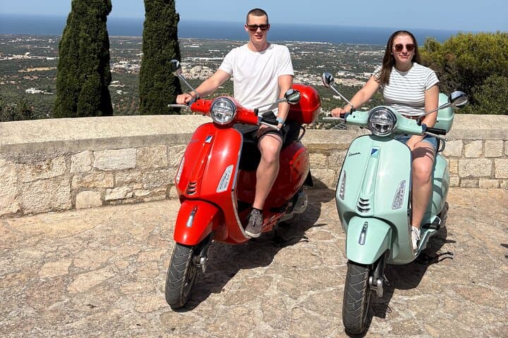 Sunset Vespa Coast Ride: Polignano, Conversano & Monopoli photo 4