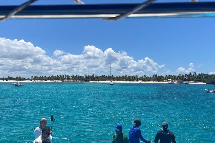 Full-Day Catalina Island Snorkel from Juan Dolio & Boca Chica — The Wall, Beaches & Boat Transfer photo 3