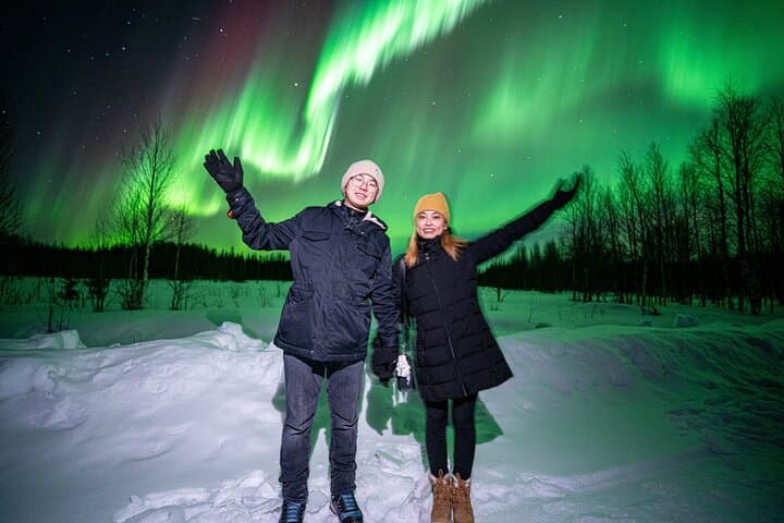 Private Aurora Hunt from Rovaniemi — Guaranteed Northern Lights Experience photo 2
