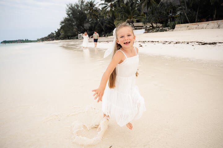 Zanzibar Private Photoshoot — 1-Hour Beach Portrait Session photo 5
