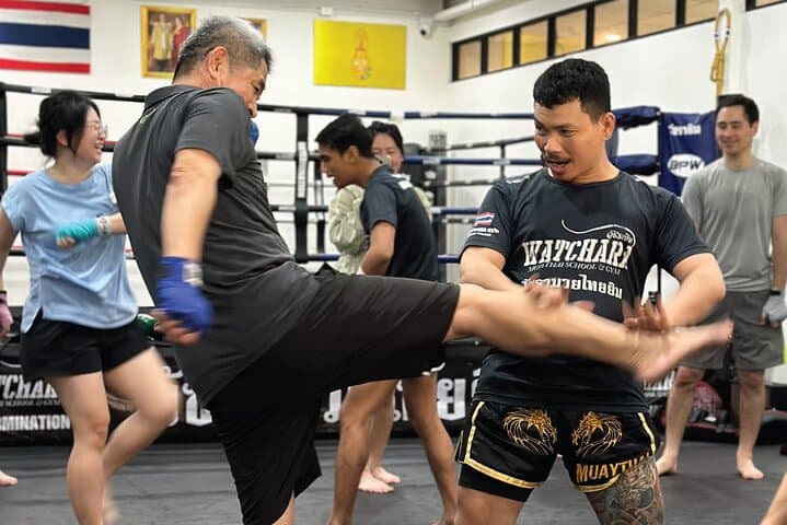 Bangkok Muay Thai Beginner Class — 90-Minute Training Experience