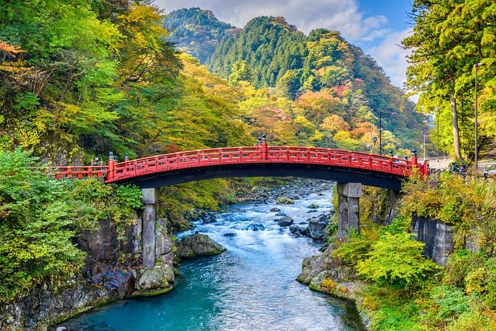 Day Trip from Tokyo to Nikko: Toshogu Shrine, Kegon Falls & Lake Chuzenji photo 3