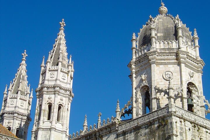 Lisbon Arrival: Panoramic Transfer to Sintra & Cascais photo 6