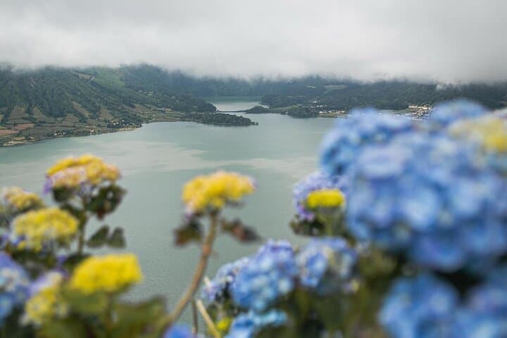 Sete Cidades Private 4x4 Jeep Adventure: Half-Day Off‑Road Tour on São Miguel