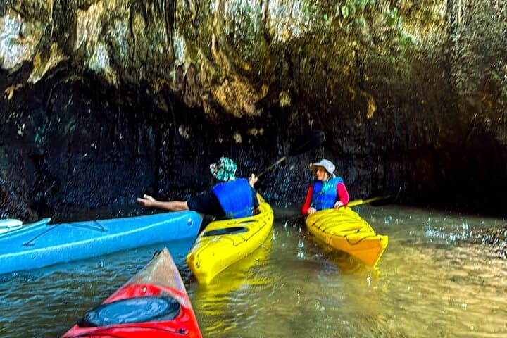 Hoover Dam Kayak Trip: 12-Mile Black Canyon Paddle to Hot Springs & Caves photo 5