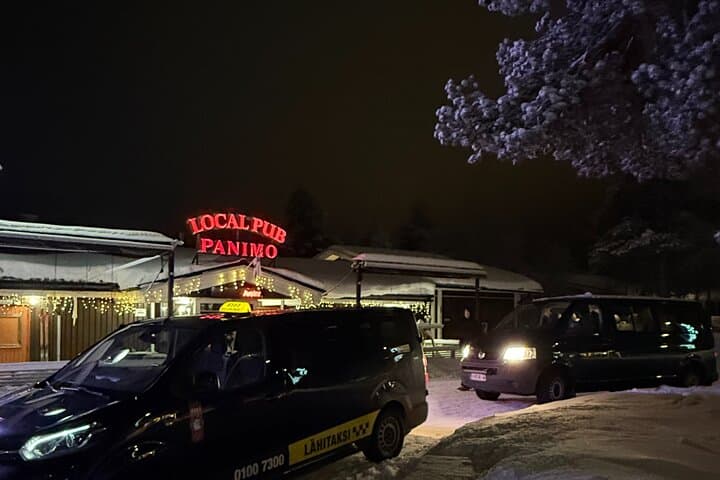 Private Northern Lights Chase from Rovaniemi — Aurora Photography & Wilderness Night Drive photo 5
