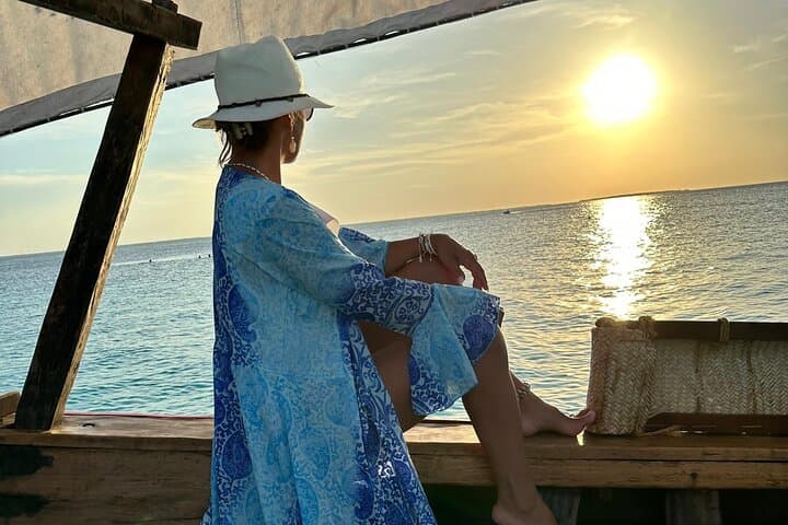 Kendwa Dhow Sunset Cruise: Luxury Sailing from Zanzibar photo 3