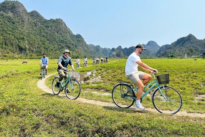 2-Day Adventure in Cat Ba National Park & Lan Ha Bay — Viet Hai, Kayaking & Bioluminescent Nights photo 3