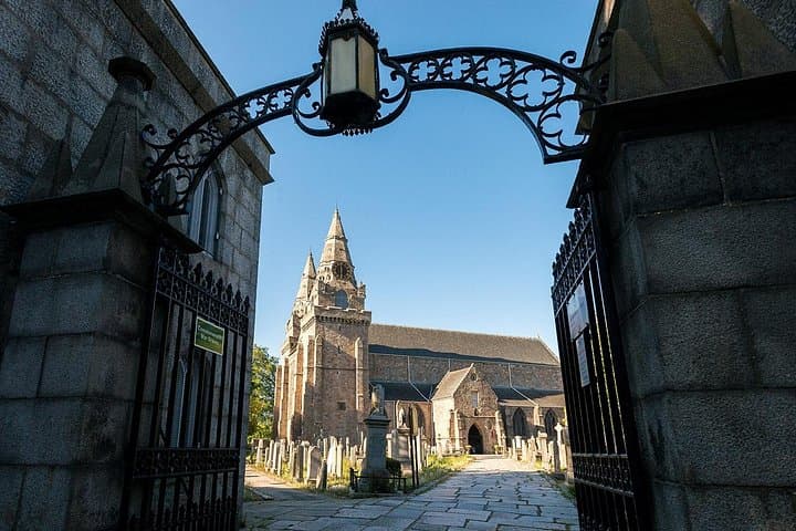 Old Aberdeen Walking Tour: St Machar, King's College & Stovies Tasting photo 2