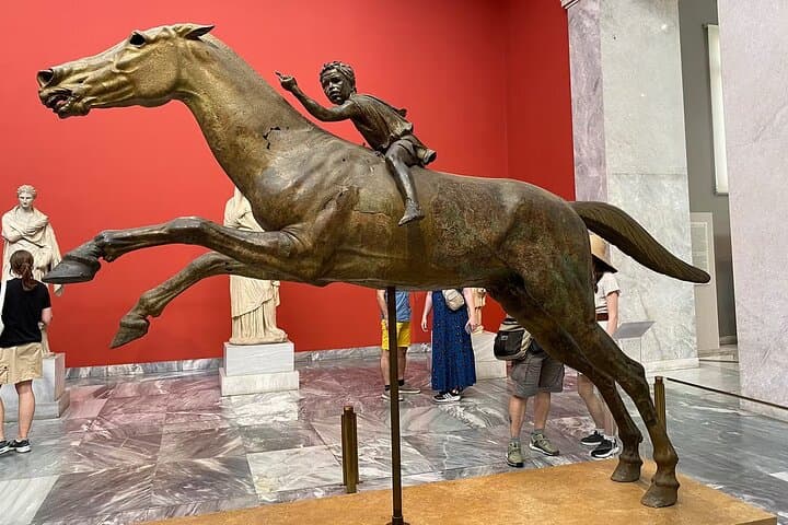 Explore Athens National Archaeological Museum with Audio Guide