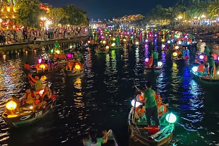Hoi An Day Tour: Marble Mountain, Monkey Mountain & Evening Lantern Cruise