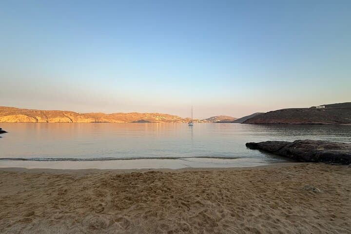 Customizable Mykonos Island Tour: Armenistis Lighthouse, Elia & Ornos in 1–3 Hours photo 5