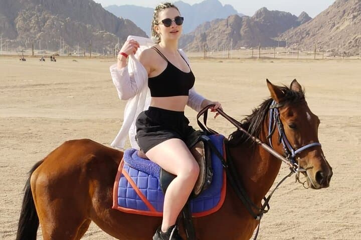 Desert Horseback Ride Near Sharm El Sheikh: 2-Hour Guided Journey Through Sand and Silence photo 2