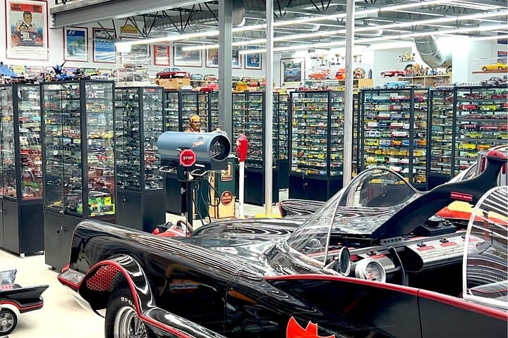 Inside the Goldvarg Collection: World’s Largest Scale Model Car Museum & Dinner with Sergio photo 2