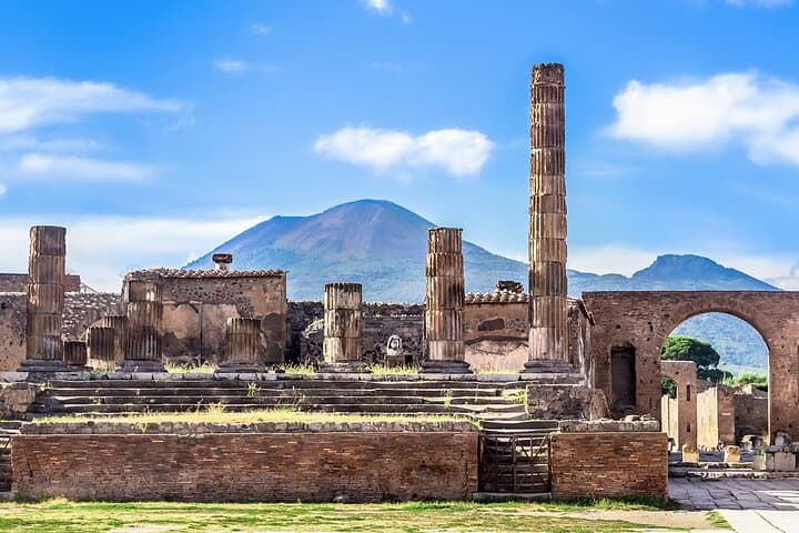 Skip-the-Line Pompeii Guided Walking Tour — Explore the Ruins in 1–2 Hours