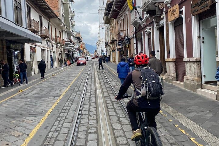 Cuenca Bike Tour: Coffee, Appetizers and Panoramic Colonial Views photo 4