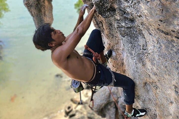 Half-Day Rock Climb & Big Bat Cave Adventure at Railay Beach, Krabi photo 5