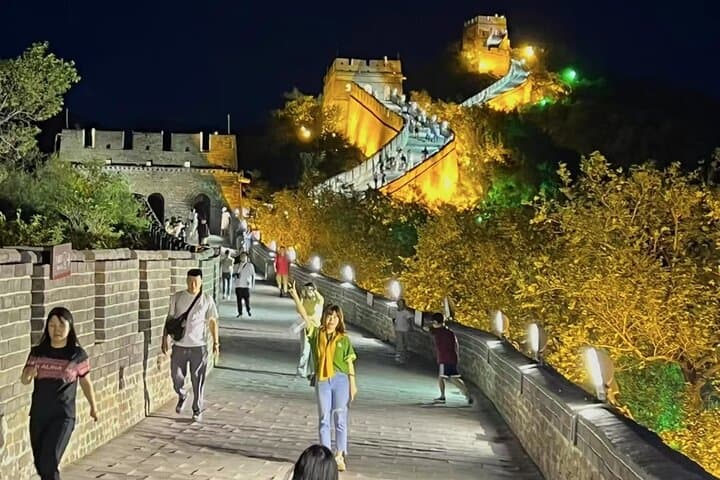 Private Badaling Great Wall Tour — Classic Day Trip from Beijing photo 2