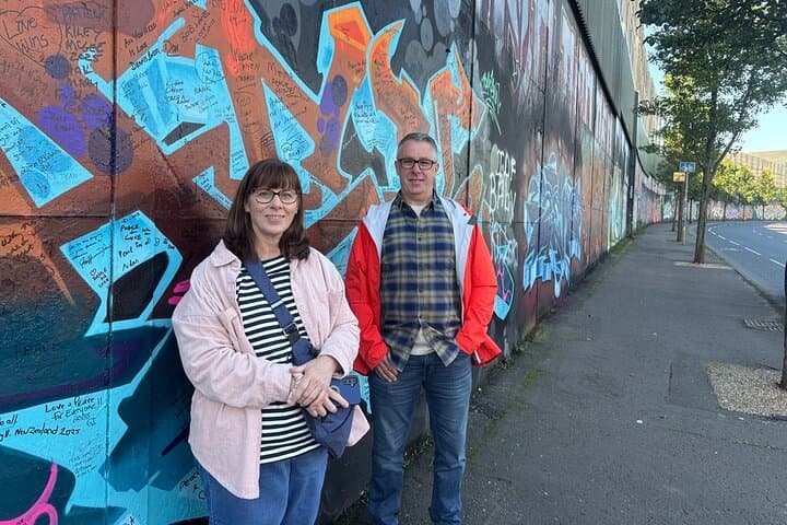 Belfast Sightseeing Tour: 3-Hour Private City Highlights and Murals photo 4