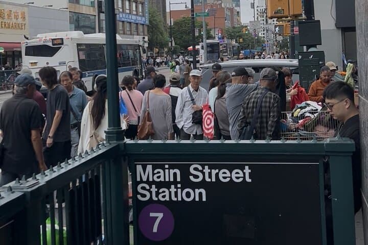 Ride the 7 Train: An Authentic NYC Tour from Hudson Yards to Flushing photo 6