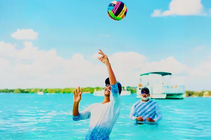 Bacalar Boat Tour Adventure: Explore the Lagoon from Costa Maya photo 5