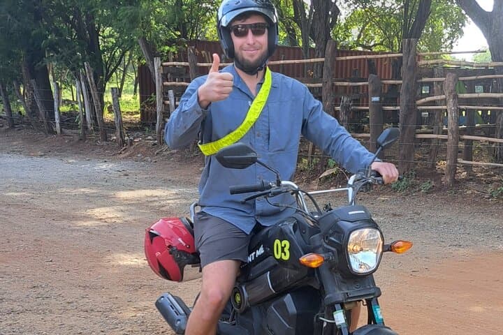 Playa Grande Scooter Rental — Navi 109cc Coastal Exploration photo 4
