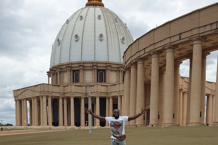 Yamoussoukro Day Tour: Basilica, Presidential Crocodiles & Houphouët-Boigny Foundation