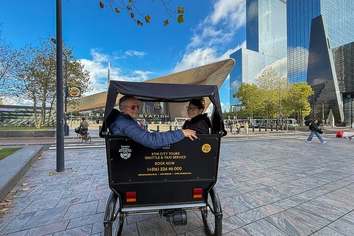 Glide Through Rotterdam: Private Pedicab Rickshaw Tour With a Local Guide photo 3