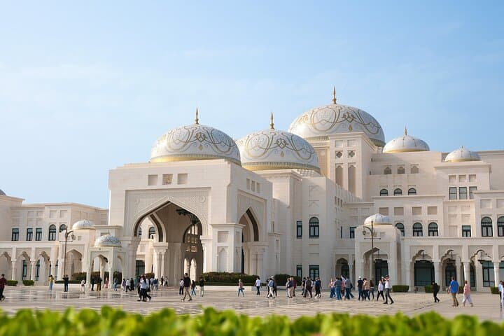 Abu Dhabi Half-Day Aladdin Tour — Mosque, Souks & Yas Island Highlights photo 5