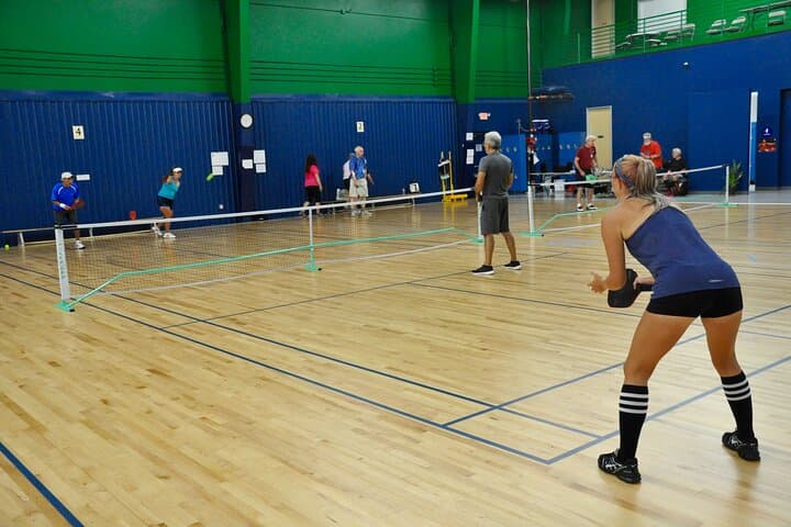 Houston Court Reservation: 1-Hour Badminton or Pickleball at Houston Badminton Center photo 6