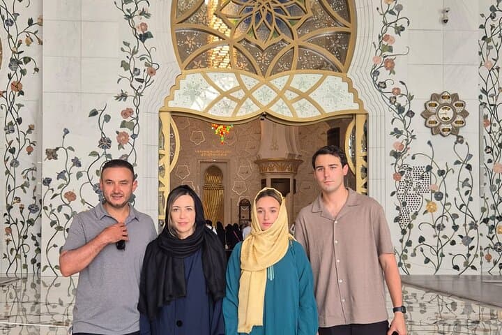 Abu Dhabi Half-Day Aladdin Tour — Mosque, Souks & Yas Island Highlights photo 2