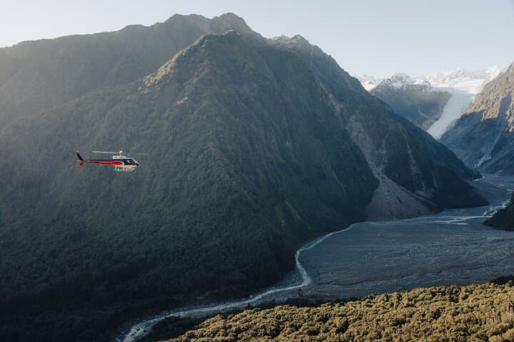Franz Josef Twin Glacier Helicopter: Snow Landing & Panoramic Flight photo 2