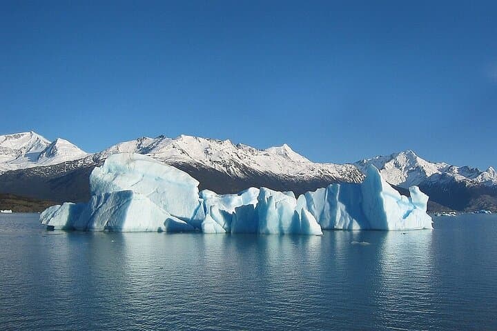 Full-Day Perito Moreno Glacier Experience: Small-Group Tour from El Calafate photo 3