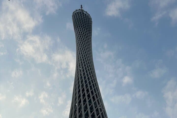 Private Guangzhou Local Guide — Full-Day Personalized Tours of Shamian, Lychee Bay & Huacheng photo 3