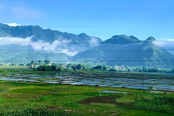 Hanoi to Mai Chau: 7-Day Private Cultural and Nature Immersion