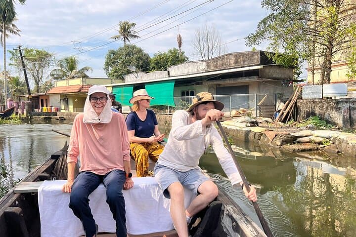 Alleppey Serene Canals Tour — Shikkara Cruise, Canoe Ride & Kerala Sadhya