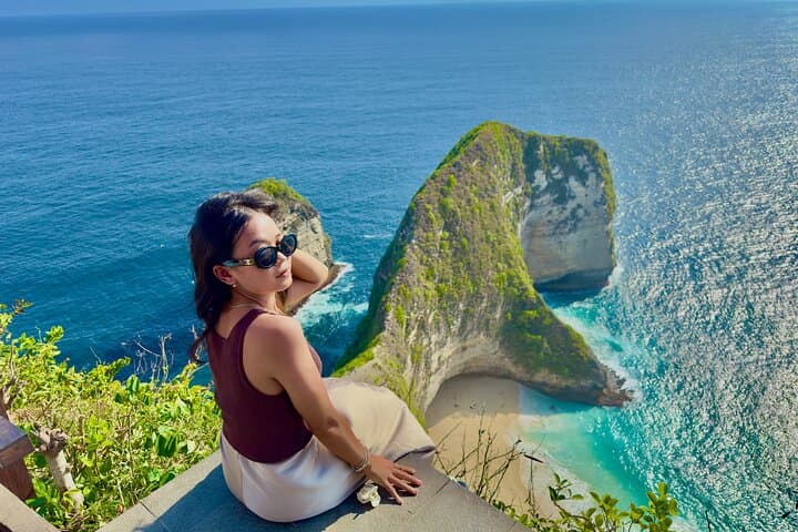 Nusa Penida Private Tour: Kelingking, Broken Beach, Diamond & Atuh Beaches