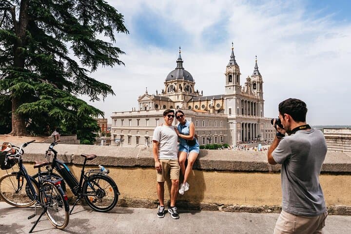 Madrid by Bike: Small-Group Photo Tour of Gran Via, Retiro & Plaza Mayor photo 6