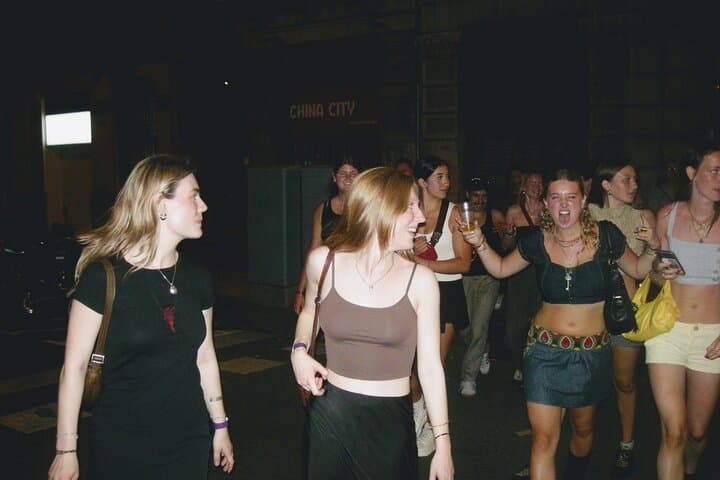 OG Barcelona Night Adventure: 3 Bars, 3 Shots & VIP Club Entry