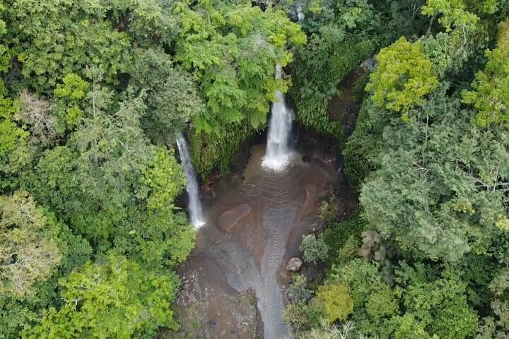 Lombok Hidden Waterfalls Walk: Sukarara Weaving, Rice Fields & Aik Berik Falls