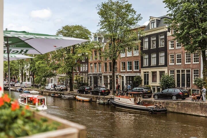 Private Amsterdam Full-Day Walking Tour with a Local Guide — Personalized City Experience photo 2