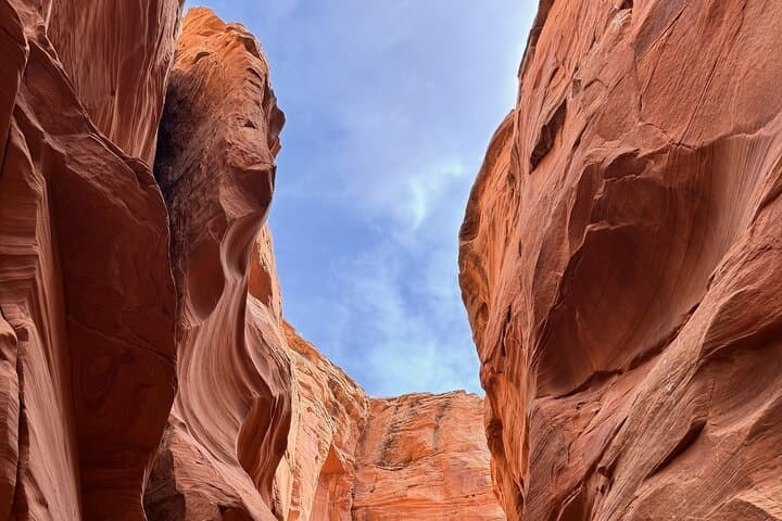 VIP Hogan Upper Antelope Canyon Hiking Tour — Private Navajo-Guided Slot Canyon Experience photo 2