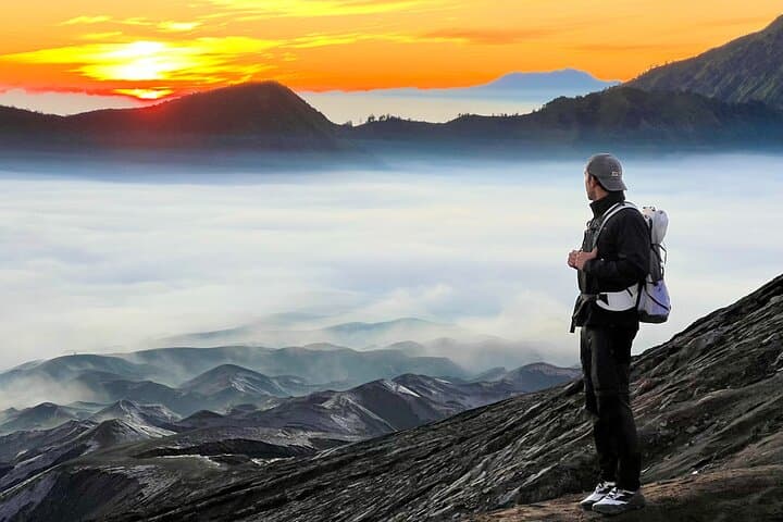 5-Day Java Overland Tour: Borobudur, Tumpak Sewu, Mount Bromo & Ijen Blue Fire photo 4