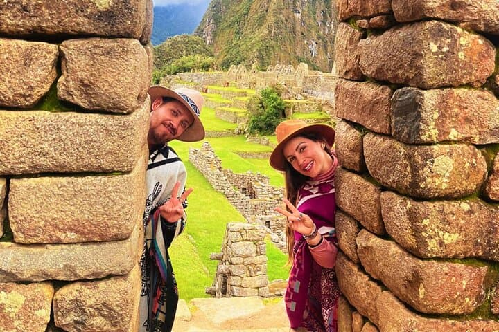 4-Day Cusco to Machu Picchu & Rainbow Mountain Tour — Complete Guide